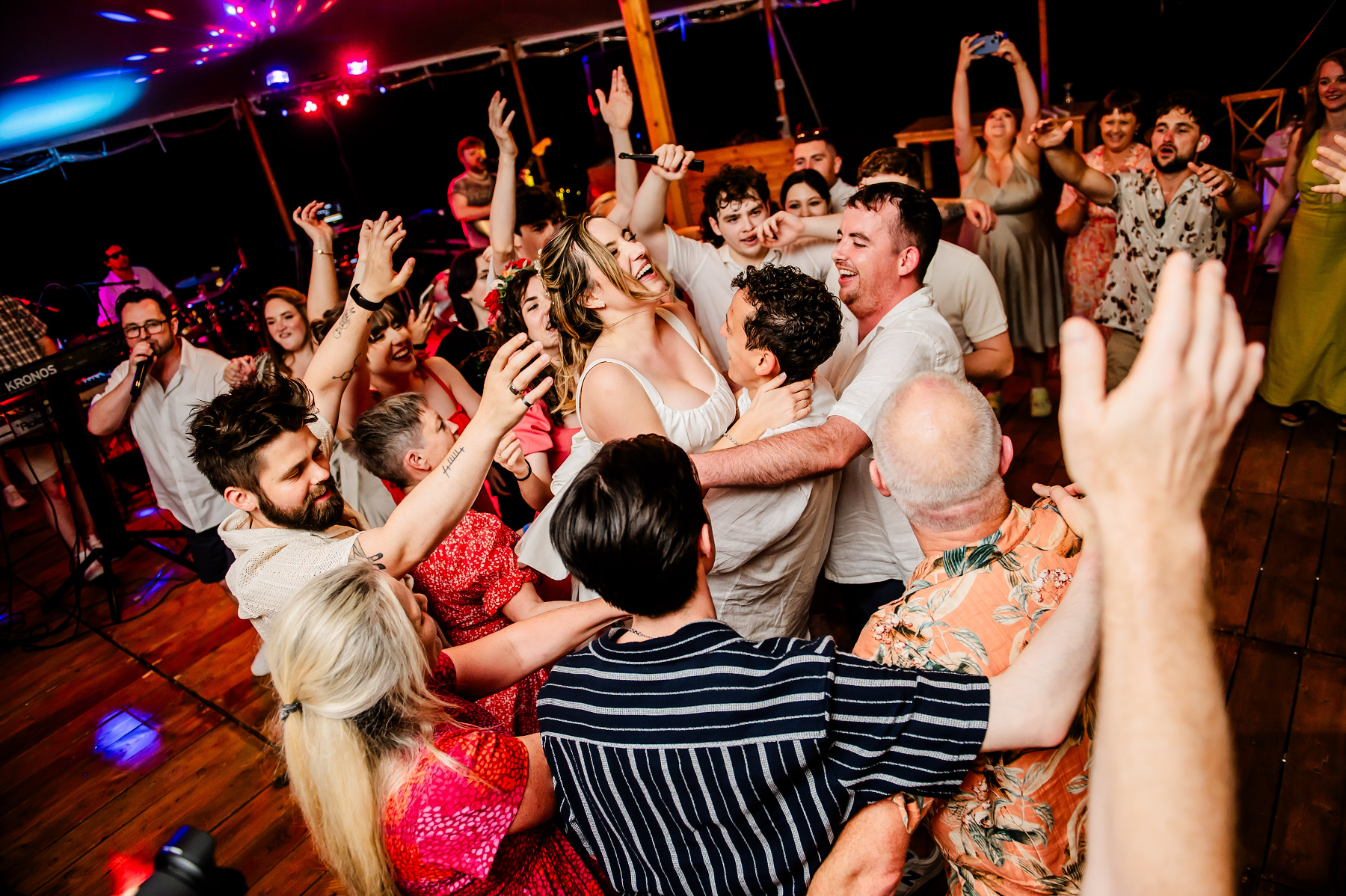 Wedding Party 537